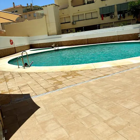 Apartamento With Terrace & Seasonal Pool Terraza Y Piscina *